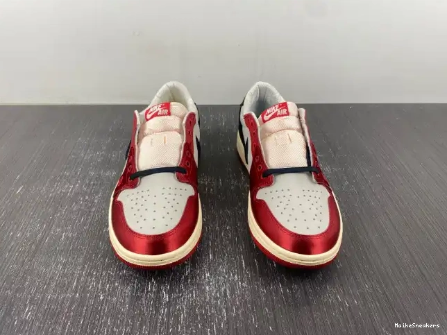 MaikeSneakers x Trophy FN0432-100 Air Away Jordan Room OG 1 Low 0421